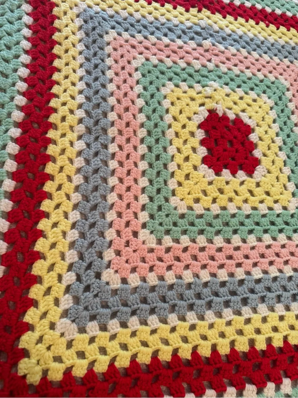 Vintage Crochet Afghan Granny Square‎ Lap Blanket Baby Blanket